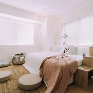 Moof Trendy Spot Spacious アパート 大阪市